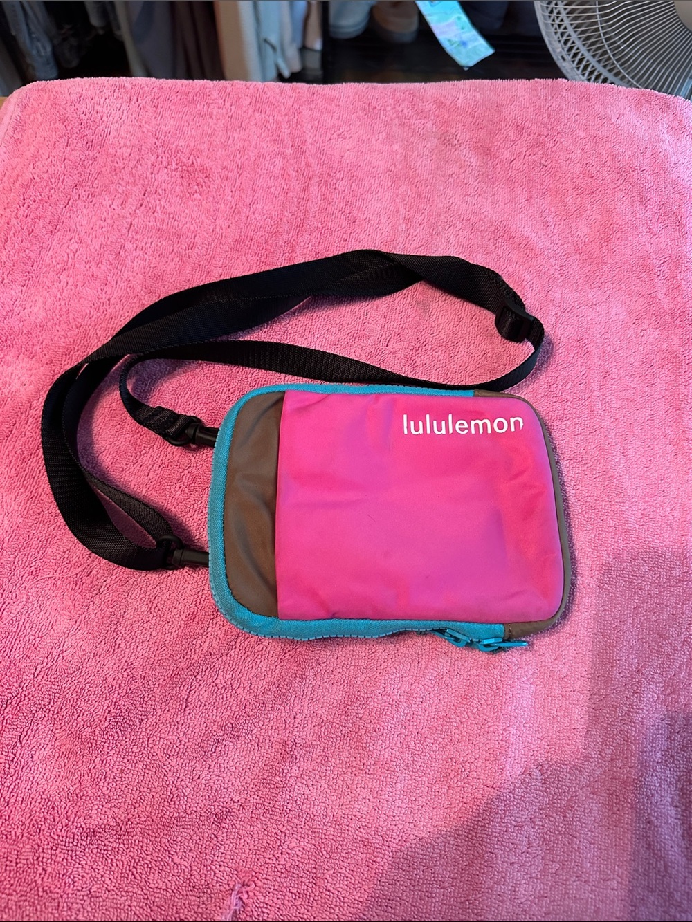 lululemon athletica Pink Crossbody with Teal Trim and Black Strap